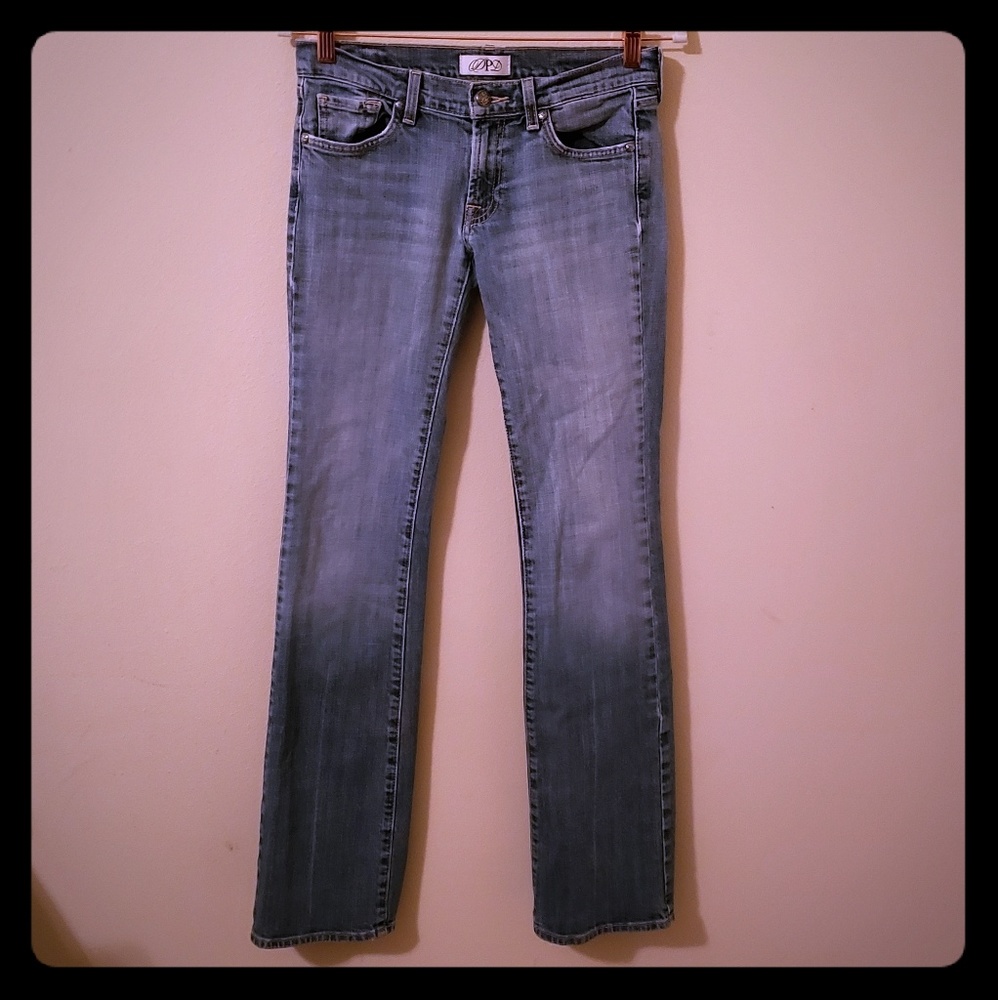 Express DPD boot cut jeans. Light wash. Sz 27/4.